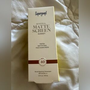 Supergoop! Matte screen